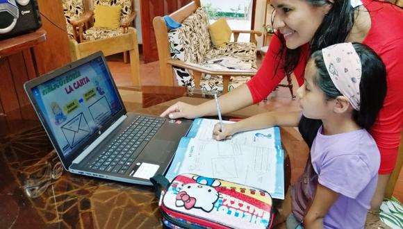 Este lunes 6 de abril se reanudan las clases escolares en el Perú a través del Internet, la radio y la televisión | Foto: Andina