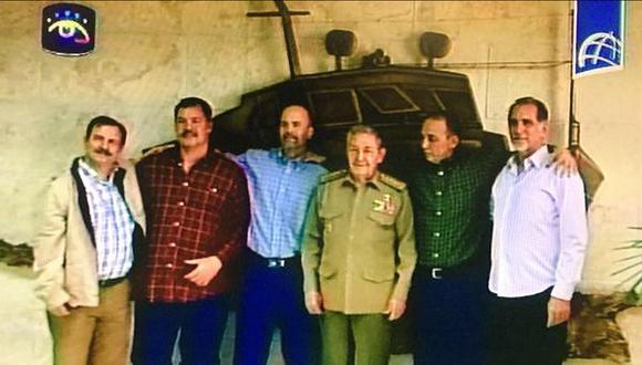 Raúl Castro recibió a agentes cubanos liberados por EE.UU.
