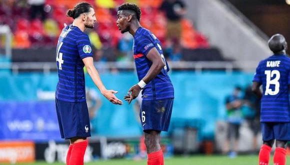 Adrien Rabiot y Paul Pogba discutieron durante el encuentro entre Francia y Suiza por los octavos de final de la Eurocopa. (Foto: Agencias)