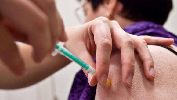 Tres vacunas para proteger al adulto mayor de enfermedades