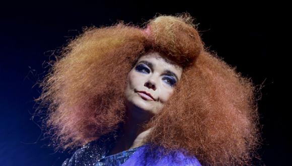 Björk adelanta lanzamiento de disco tras filtración en Internet