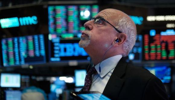 Wall Street cierra con fuertes ganancias tras subida de tipos de la Fed. (Foto: Getty Images)