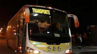 La Libertad: delincuentes asaltan bus que transportaba cerca de 30 trabajadores