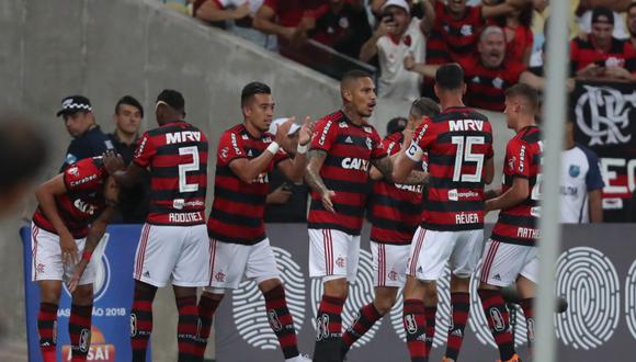 Flamengo supo imponerse por 2-0 ante el Botafogo en el Maracaná. Paolo Guerrero jugó todo el partido y así el 'Mengao' sumó tres puntos más en el Brasileirao. (Foto: AFP)