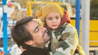 Las vacaciones de invierno de İbrahim Çelikkol junto con su hijo