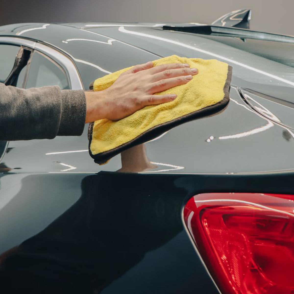 El spray viral de TikTok para limpiar tu coche a fondo en tan sólo