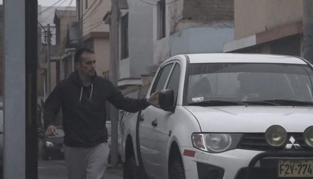 Arbaiza sale de su casa en San Miguel hacia la vivienda de Heresi. El Mitsubishi blanco de Soto Gamboa pasó la noche en su puerta.