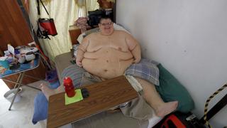 La lucha del hombre que pesaba 595 kilos por volver a caminar [FOTOS]