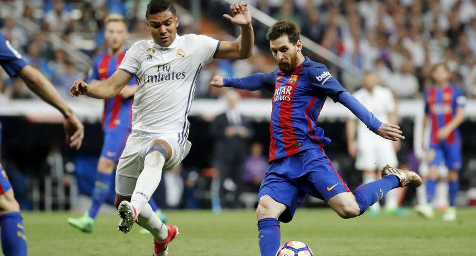 Lionel Messi durante un pasaje del Real Madrid vs Barcelona jugado en el Bernab&eacute;u. (Foto: EFE)