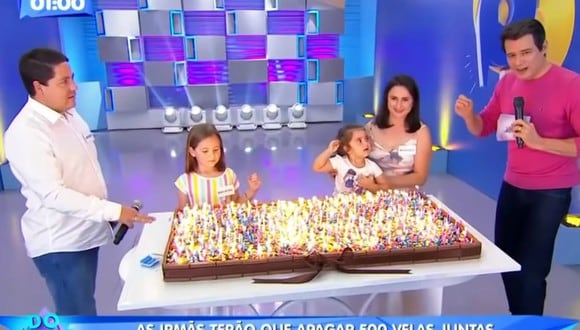 Las niñas virales por pelearse en una fiesta de cumpleaños reaparecieron en la televisión de Brasil. (Foto: Domingo Legal / YouTube)