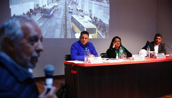 Omar Chehade (APP), Elizabeth León (FE) y Yuri Castro (PL) debatieron en el CAP sobre pobreza, movilidad y transporte, medio ambiente, Centro Histórico y visión de ciudad. Foto: Hugo Curotto / GEC