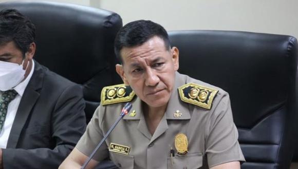 Según la Fiscalía, el general PNP Max Henry García Esquivel habría pedido dinero, a través de un suboficial PNP, a dueños de discotecas en Chiclayo, a fin de no realizar operativos cerca de sus locales.
