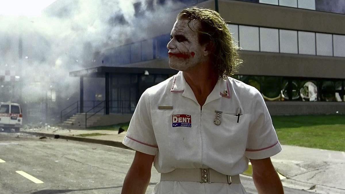 El Joker explota un hospital