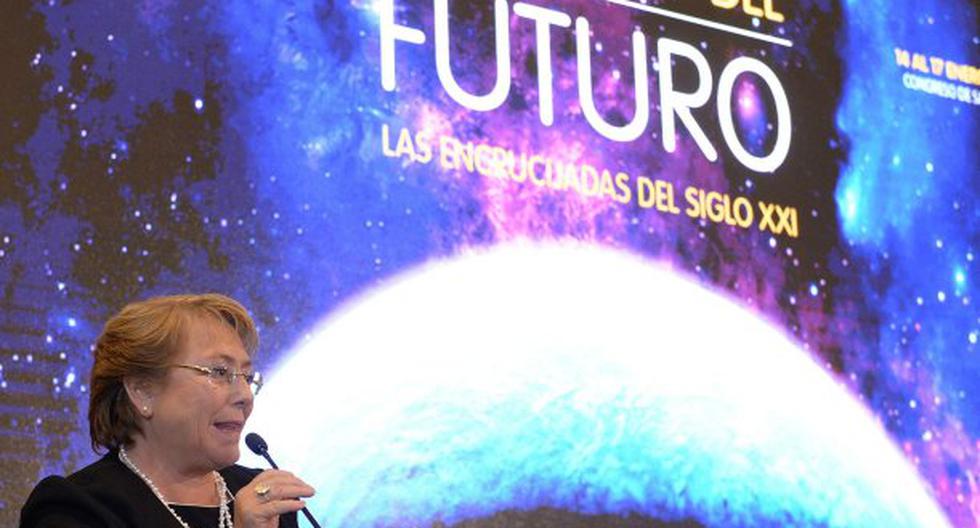 La presidenta Michelle Bachelet aseguró que el futuro está en el avance de las clases medias