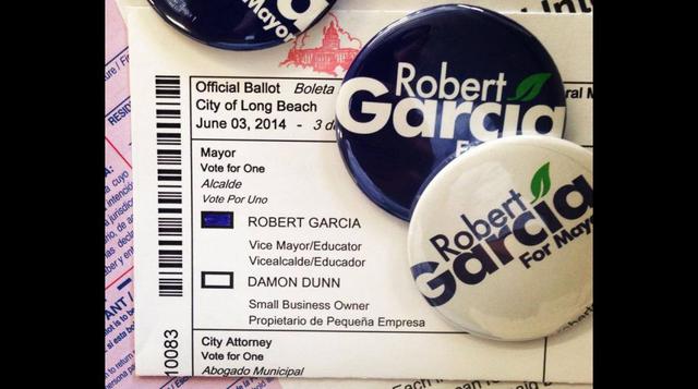 La campaña del peruano Robert García, elegido alcalde en EE.UU. - 5