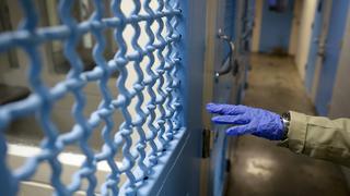 Coronavirus: Estados Unidos registró la primera muerte de un inmigrante detenido