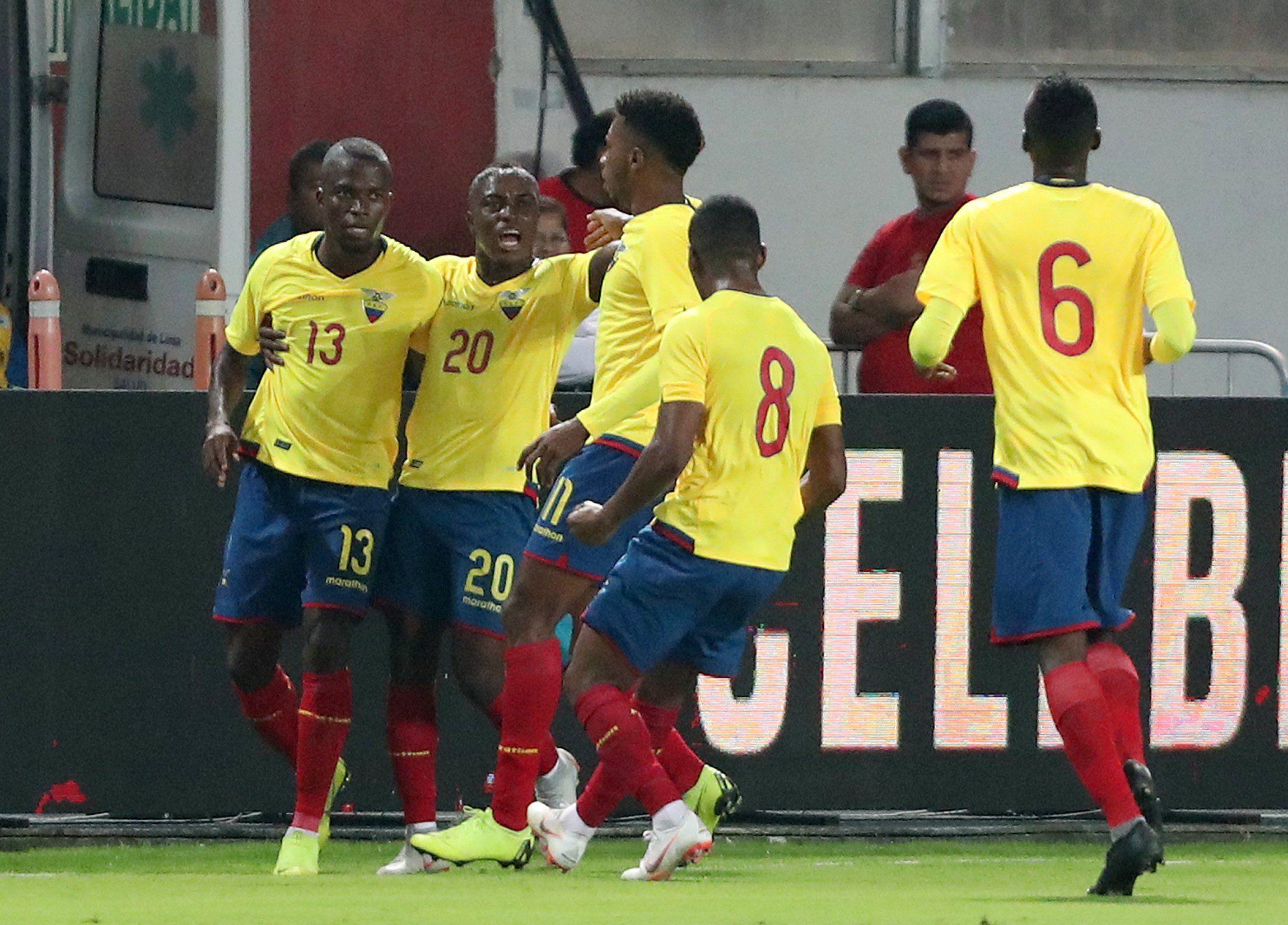 La selección peruana jugó un discreto partido en el Estadio Nacional ante un Ecuador muy eficiente en todas sus líneas. (Foto: Reuters)