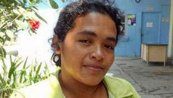 El Salvador: Liberan a mujer condenada a 40 años tras aborto