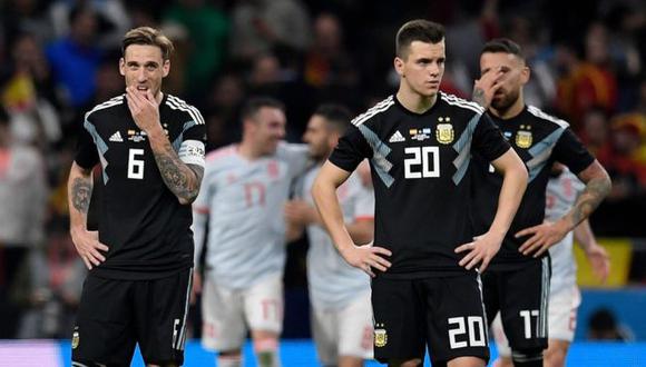 Los medios argentinos criticaron la actuación de los jugadores de Argentina. (Foto: AFP)