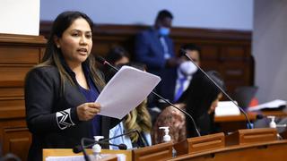 Congreso: este lunes verán caso de Heidy Juárez por recorte de sueldos