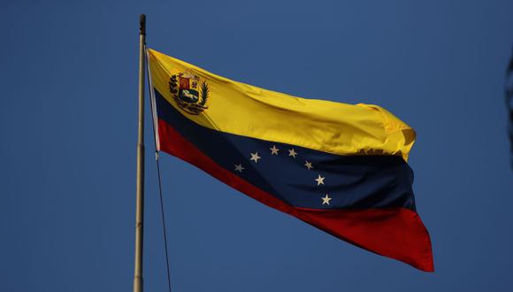 Sepa aquí a cuánto se cotiza el dólar en Venezuela este 18 de enero de 2022. (Foto: EFE)