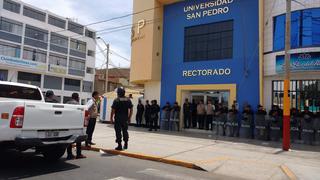 Chimbote: alumnos toman universidad y piden salida del rector