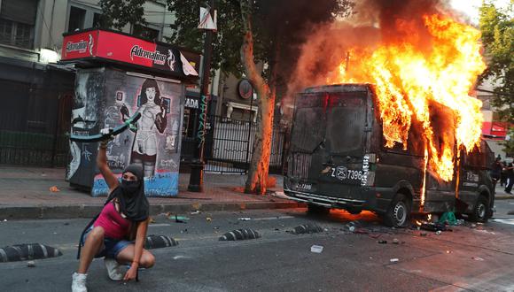 Imagen de las protestas sucedidas ayer en Santiago de Chile. REUTERS