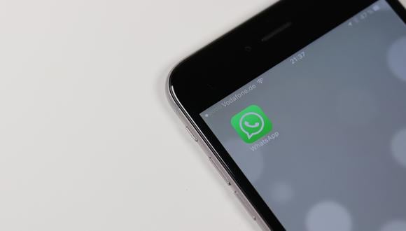 WhatsApp está probando nueva función de detectar enlaces en el texto de los estados.