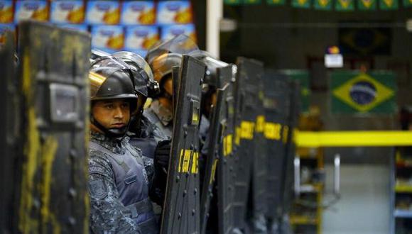 Huelguistas del metro de Sao Paulo no retroceden ante policías