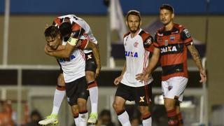 Flamengo ganó 2-1 a Goianiense con gol de Guerrero y pasó a cuartos de Copa de Brasil