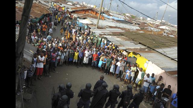 Ébola: Liberia crea "pueblos de la plaga" por temor al virus - 1