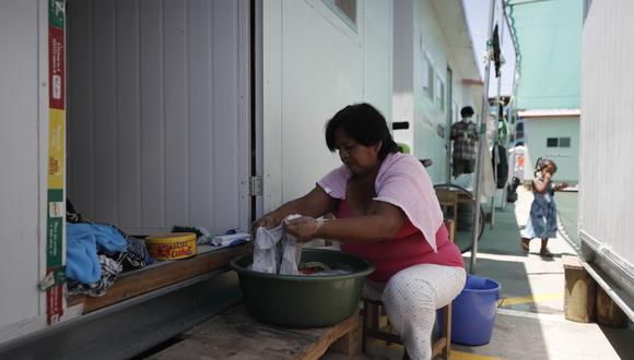Los damnificados del incendio en Villa El Salvador viven en módulos implementados por el Gobierno. (GEC)
