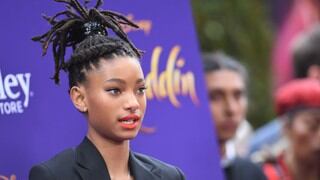 Willow Smith alaba a sus padres por cómo manejaron el “affaire” de Jada Pinkett