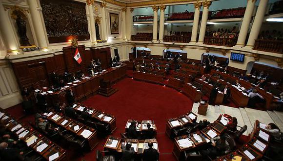 En votación efectuada sobre las 4 de la mañana, el pleno del Parlamento aprobó dejar sin efecto lista de candidatos al TC efectuada por comisión especial del Congreso disuelto. (Foto: GEC)