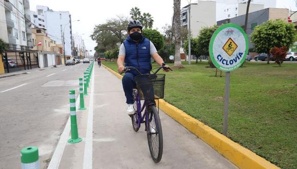 Las nuevas rutas son segregadas y cuentan con protección para al ciclista durante su desplazamiento. (Municipalidad de Magdalena del Mar)