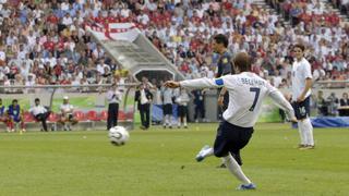 Los golazos de tiro libre que anotó Beckham en los Mundiales