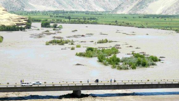Arequipa: reportan disminución de caudal de río Camaná