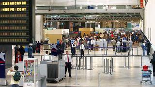 Detienen a dos burriers mexicanas en el aeropuerto Jorge Chávez