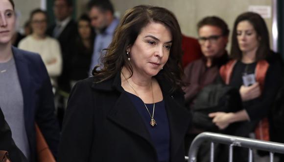 La actriz Annabella Sciorra denuncia su violación en el juicio de Weinstein. Foto: AFP