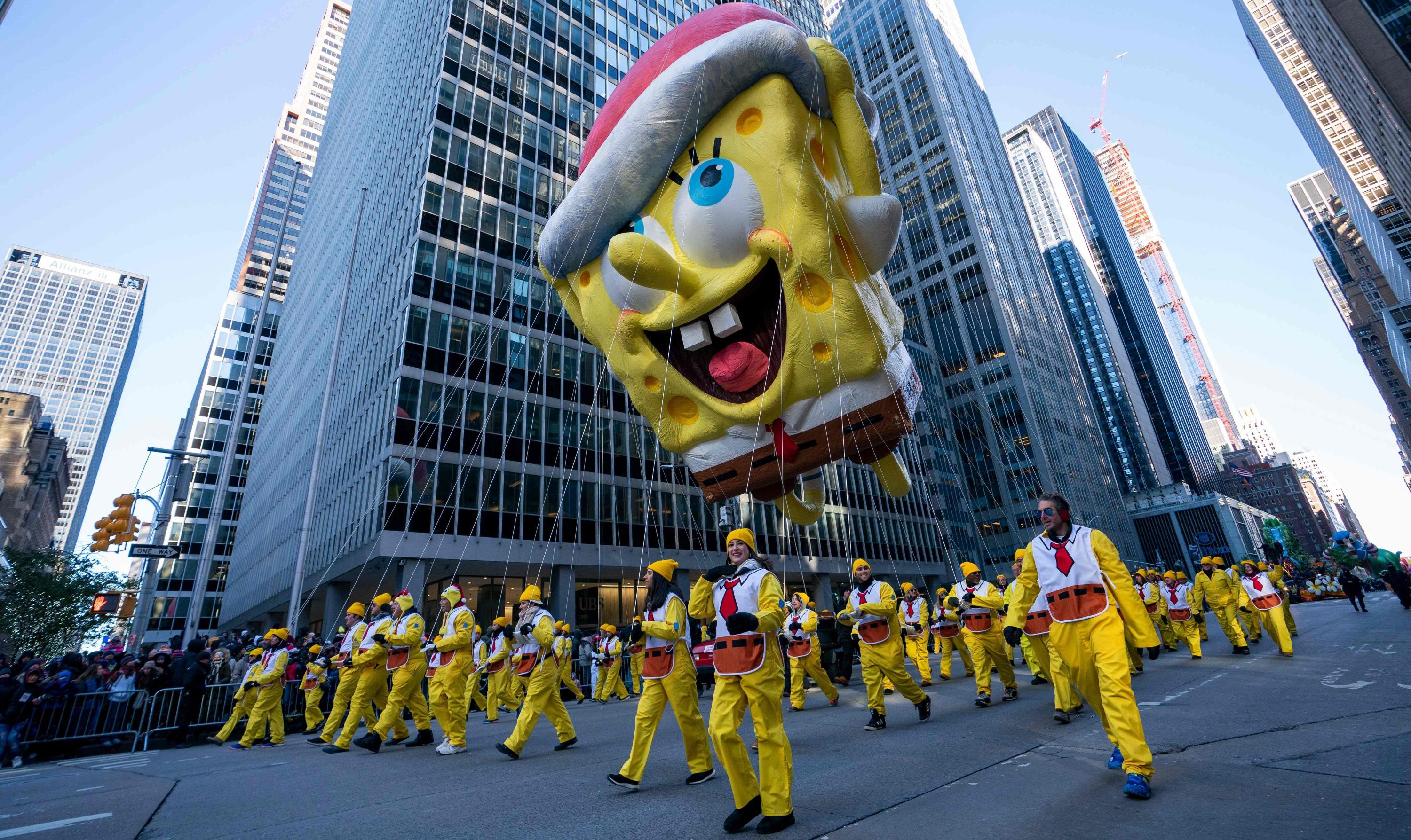 Thanksgiving | Día de Acción de Gracias: Más de 3 millones asisten al espectacular desfile de Macy's en Nueva York. (AP).