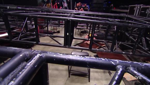 Braun Strowman volvió a demostrar su fuerza física en la WWE. Esta vez las víctimas fueron Brock Lesnar y Kane. (Foto: Twitter)
