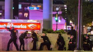 Cinco policías mueren baleados durante una protesta en Dallas