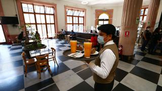 Restaurantes del Centro Histórico agonizan sin oficinistas ni turistas: ¿Qué apuestas cocinan para sobrevivir?