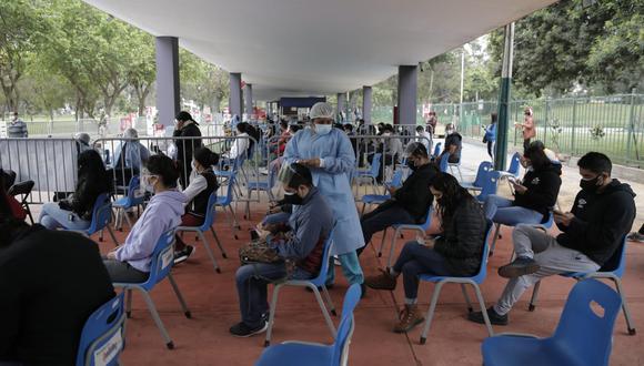 El Callao cuenta con 52 centros de vacunación contra el coronavirus. (Foto: Renzo Salazar / @photo.gec)