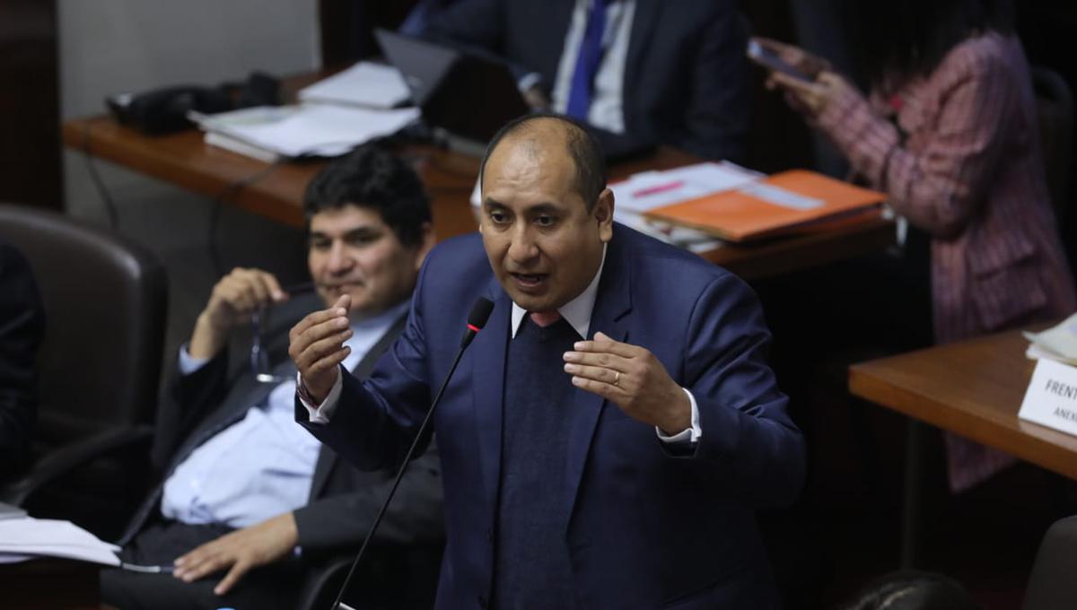 El legislador Richard Arce criticó que en un momento de la sesión del pleno no se haya permitido el ingreso del primer ministro Salvador del Solar. (Foto: Anthony Niño de Guzmán / GEC)