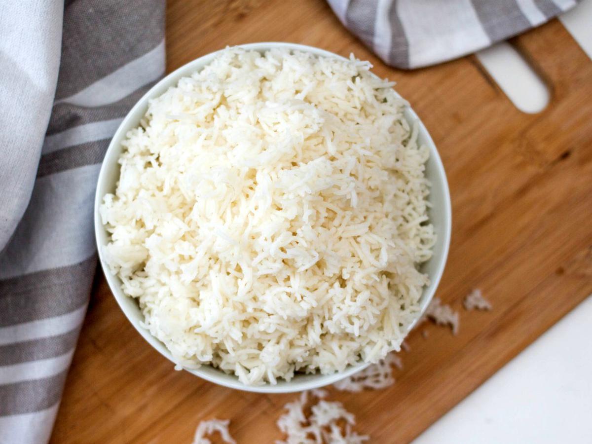 Cómo hacer arroz en blanco al microondas. Receta fácil, sencilla y