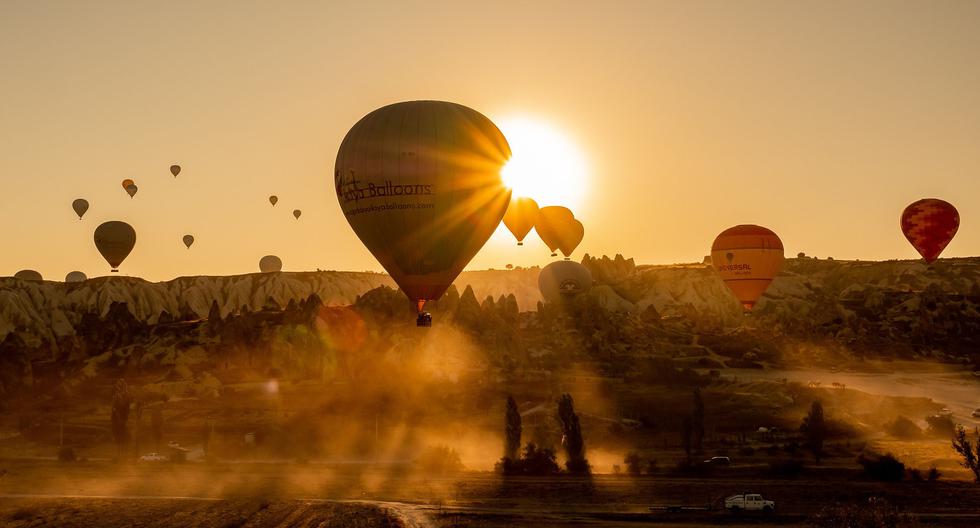 De abril a noviembre es la temporada más recomendada para volar en globo sobre Capadocia.