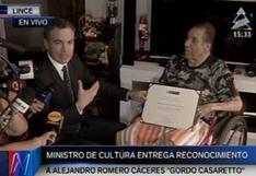 El ‘Gordo Casaretto’ es distinguido por el Ministro de Cultura Salvador del Solar
