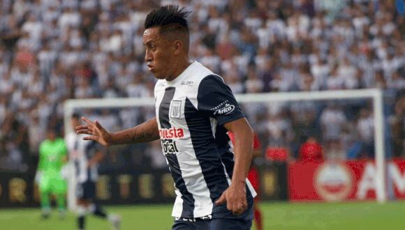 El seleccionado peruano estuvo acompañado por Carlos Zambrano, su compañero en Alianza Lima y en la ‘blanquirroja’.