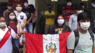 El miedo de los peruanos varados en Brasil, el epicentro del coronavirus en Latinoamérica